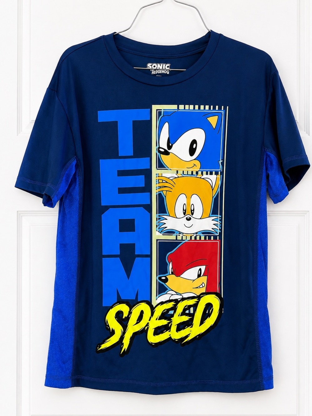 Sonic the Hedgehog Boys Shirt 14/16 Blue Graphic Tee Sonic Tails Knuckles